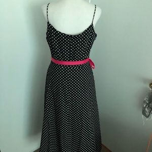 Jessica Howard, size L black and white polka dot dress!